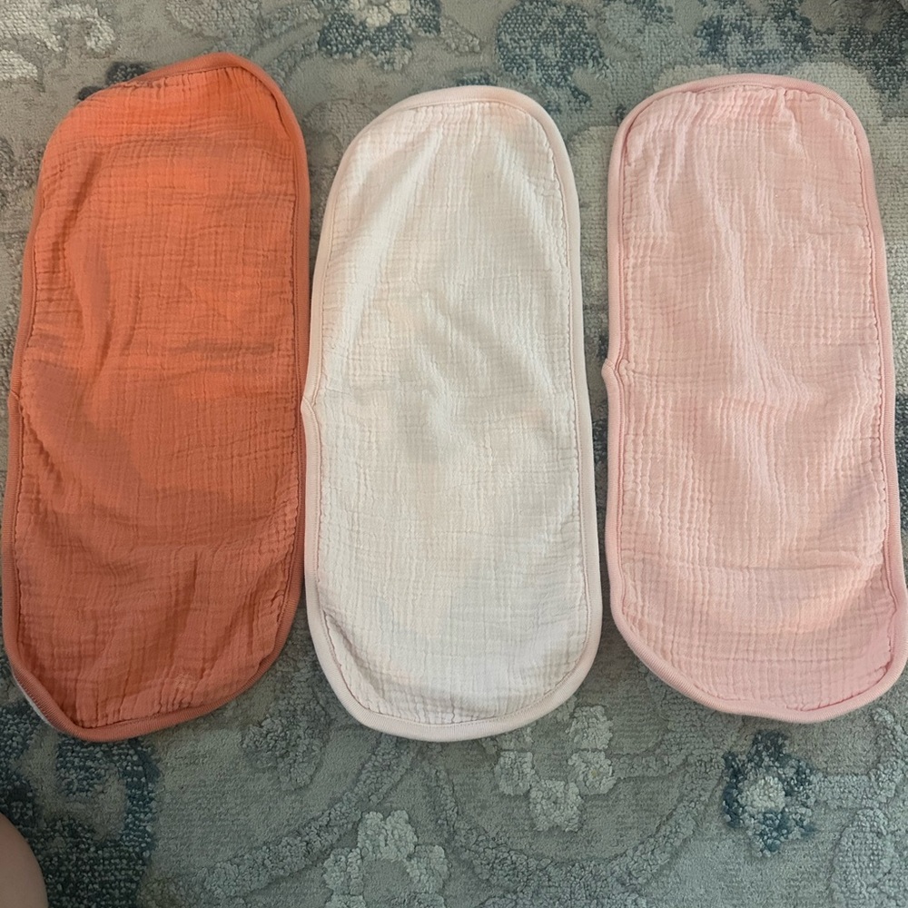 Cloud Island Soft Baby Cloth in Light pink and Orange